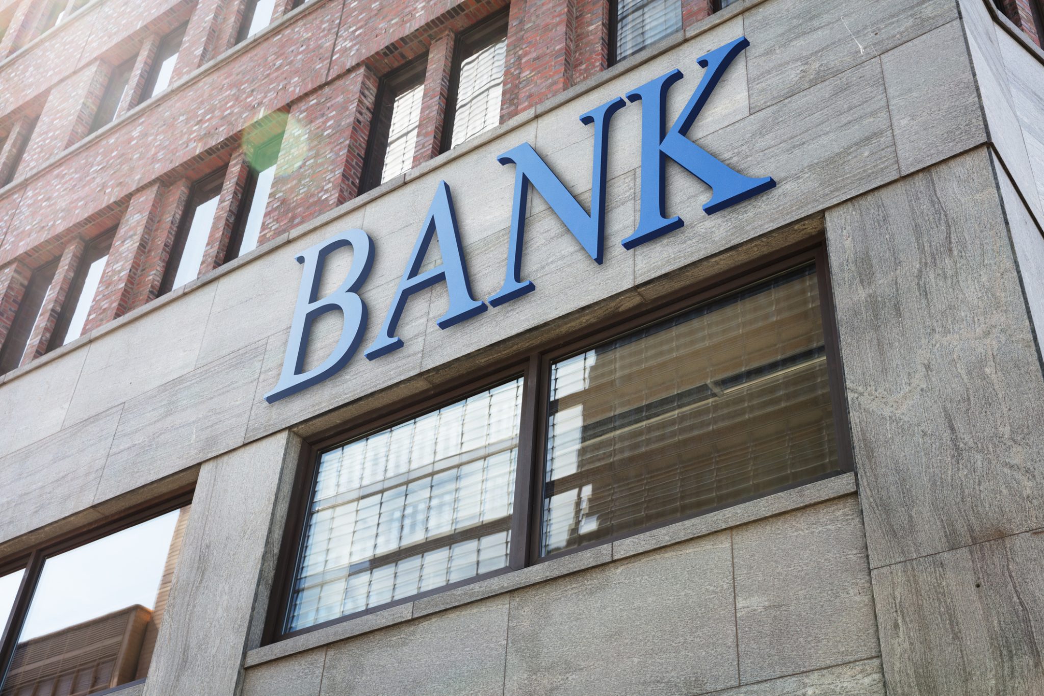 Bankfiliale: Liebe auf Distanz